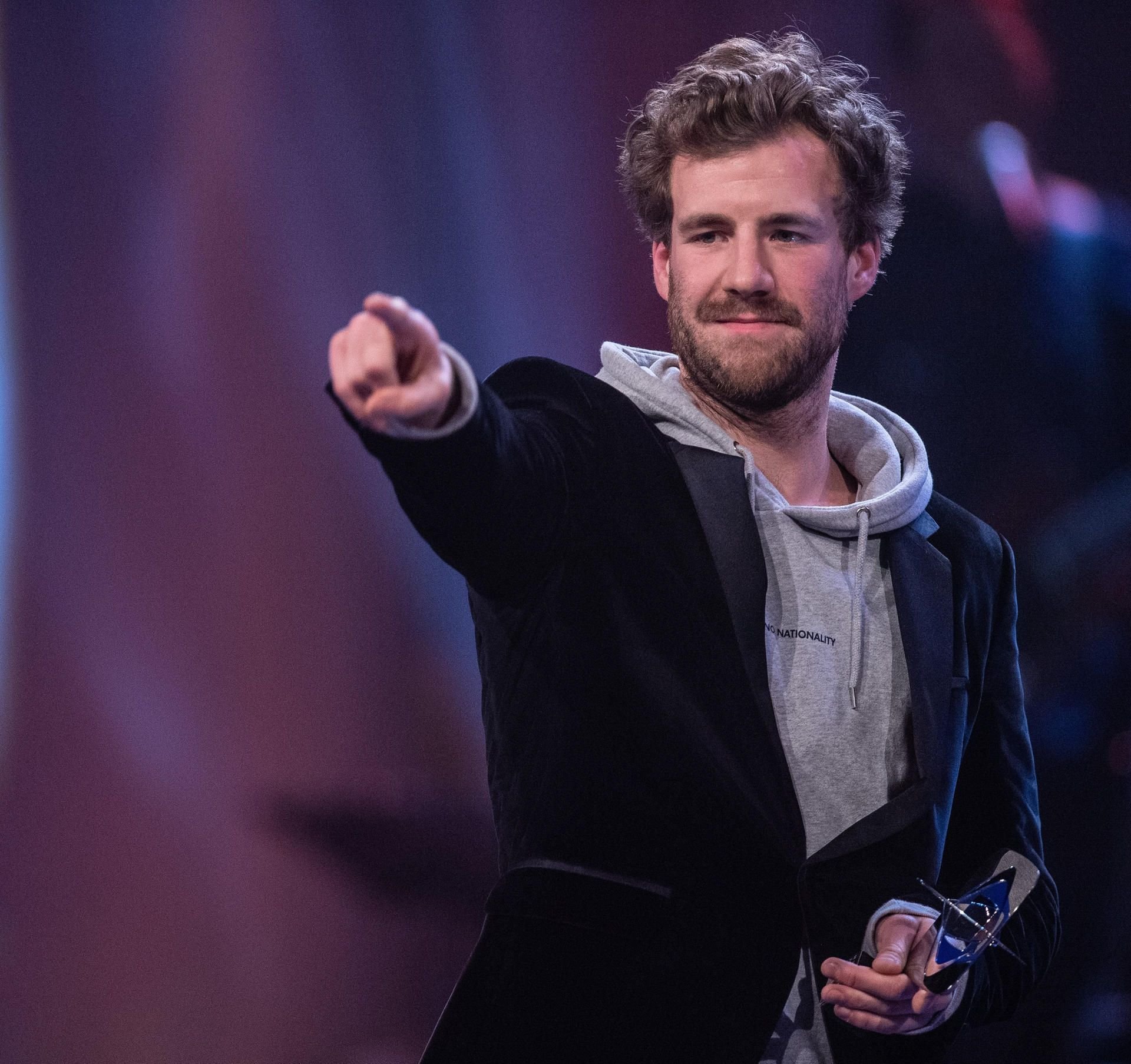 Luke Mockridge hat im ZDF-Fernsehgarten für miese Stimmung gesorgt.