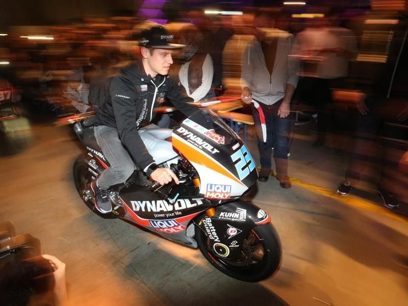 Marcel Schrötter fährt in der Moto2-Klasse. Foto: Karl-Josef Hildenbrand