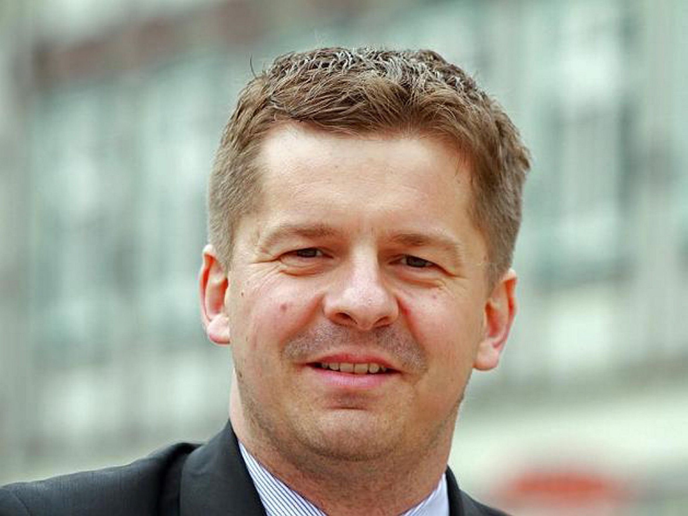 Sven Schulze greift auf Twitter Jörg Felgner an.