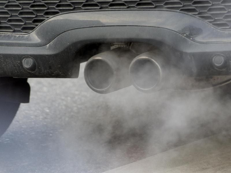 Weitere Diesel-Autos können für bessere Schadstoffwerte mit Hardware nachgerüstet werden. Foto: Franziska Kraufmann/Archiv