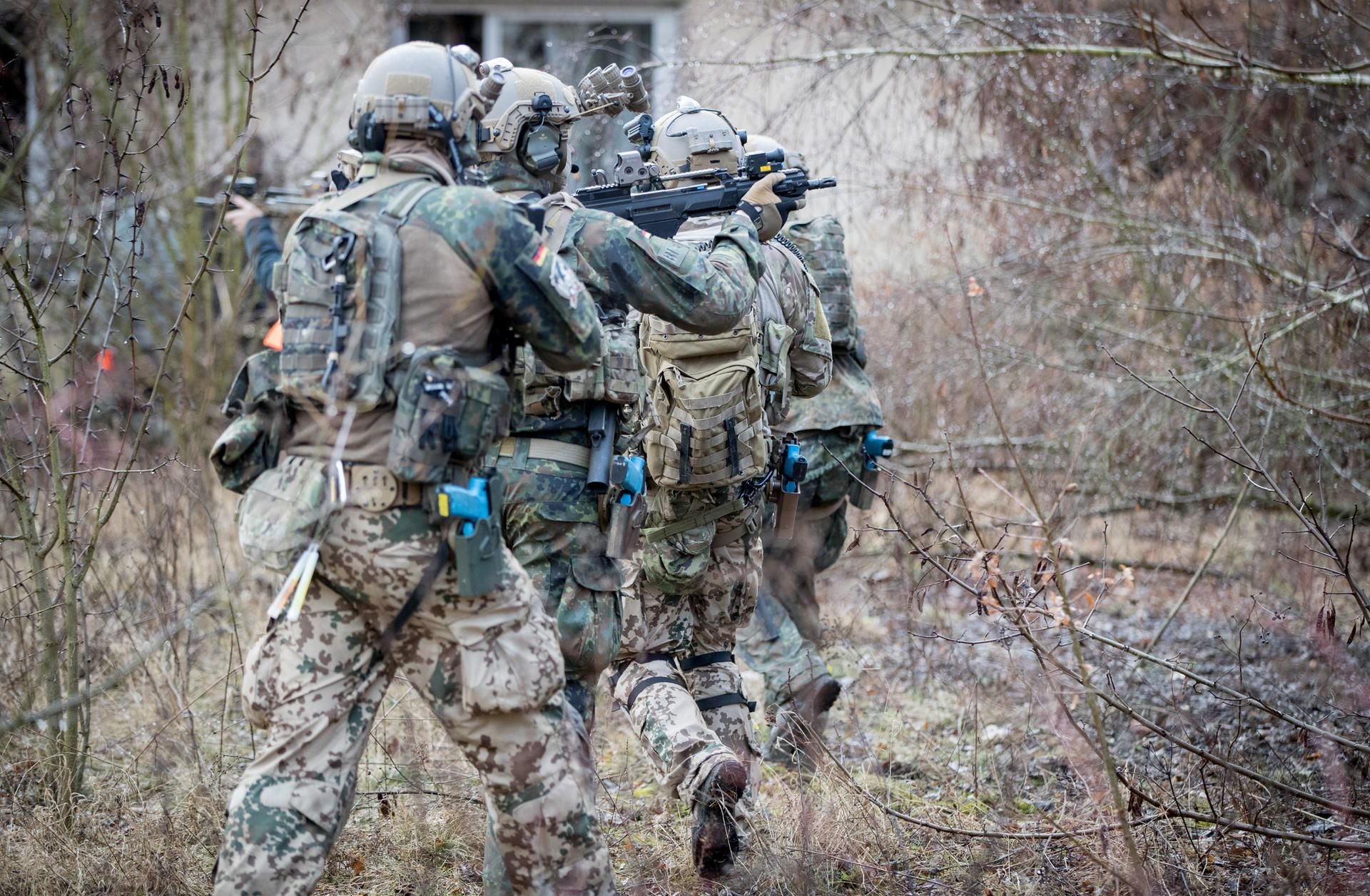 Bundeswehrsoldaten der Eliteeinheit Kommando Spezialkräfte. (Symbolbild)