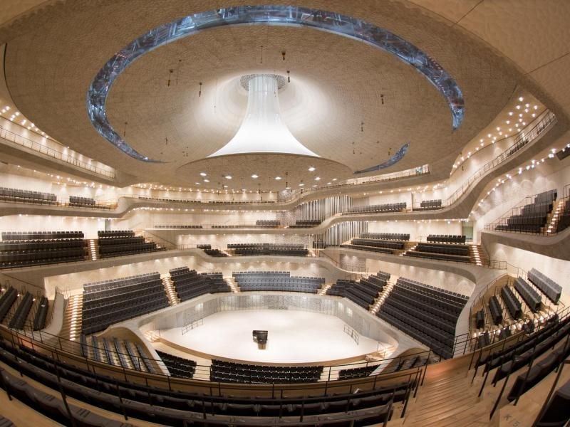Blick in den Großen Saal der Elbphilharmonie. Foto: Christian Charisius