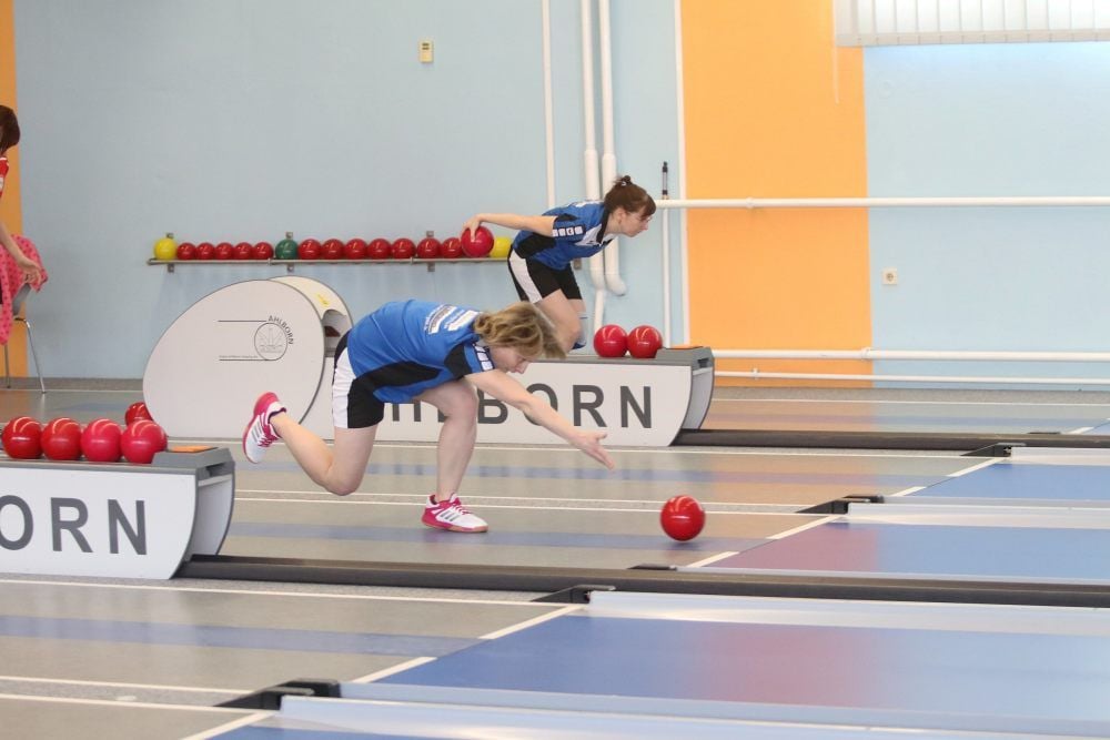 Künftig kegeln Corinna Barthel und Sarah Hofmann (hinten) in der Verbandsliga.