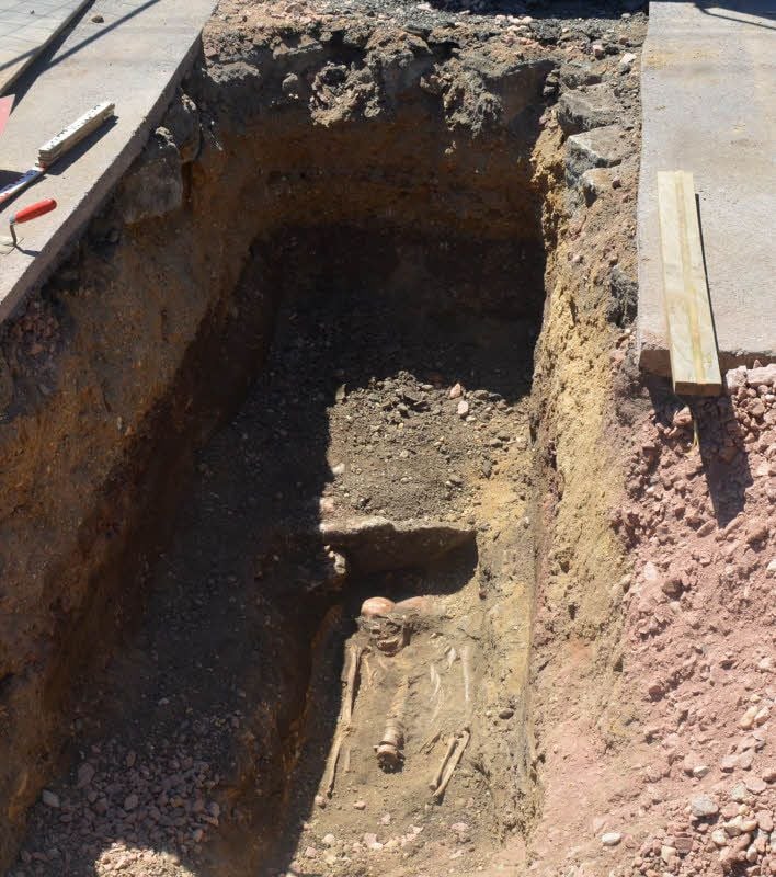 Womöglich 500 Jahre alt Womöglich 500 Jahre alt Experten bergen