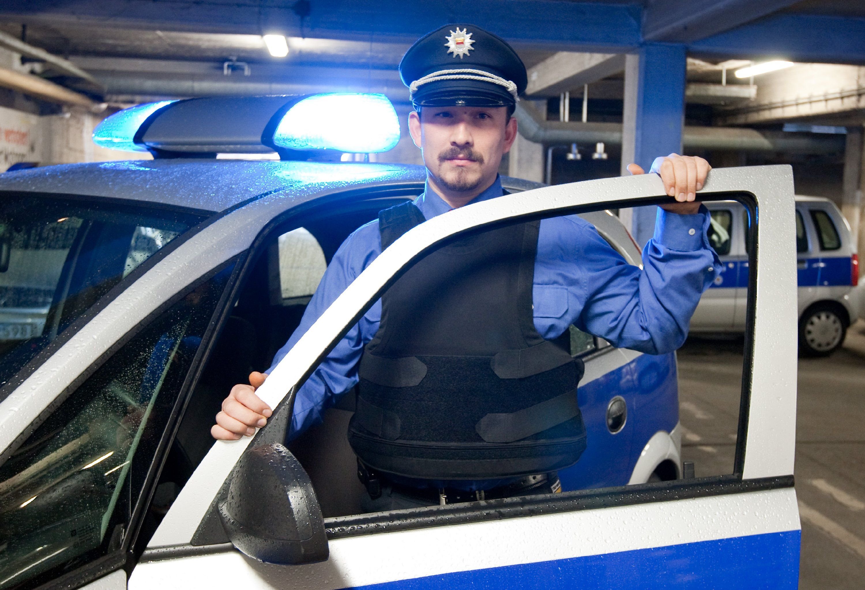 In Münster tragen Mitarbeiter vom Ordnungsamt Schutzwesten. Bald auch in Halle.