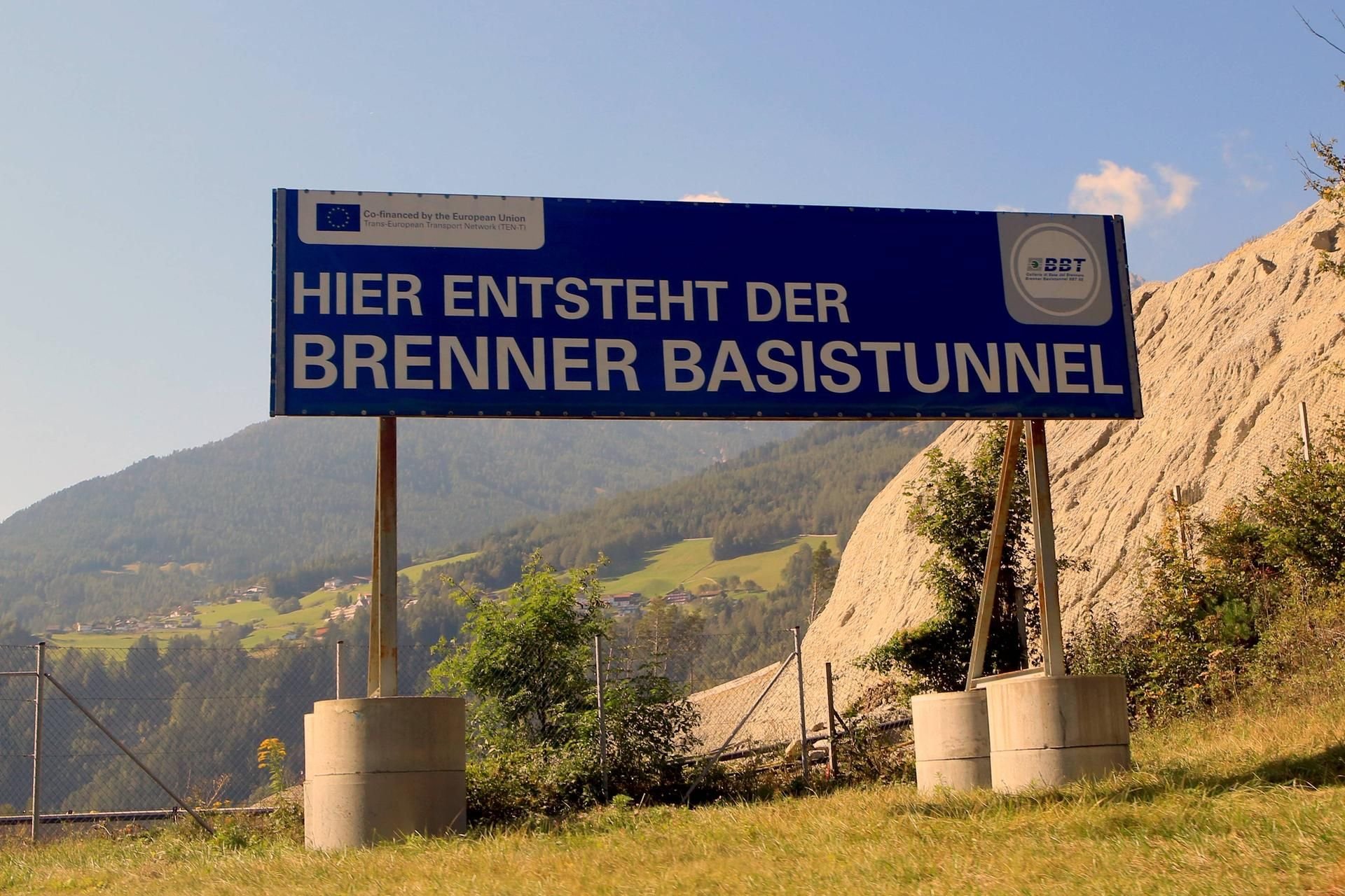 Der Brenner Basistunnel soll Österreich mit Italien via Schiene verbinden.