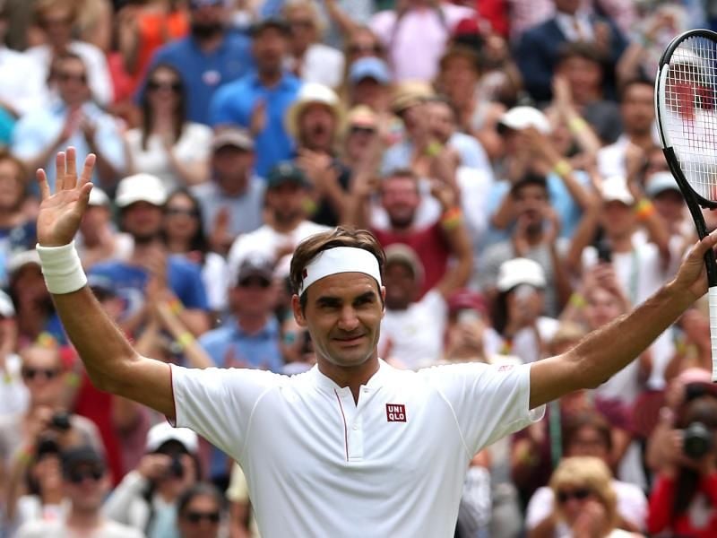 Roger Federer jubelt über seinen Sieg über den Slowaken Lukas Lacko. Foto: Jonathan Brady/PA Wire