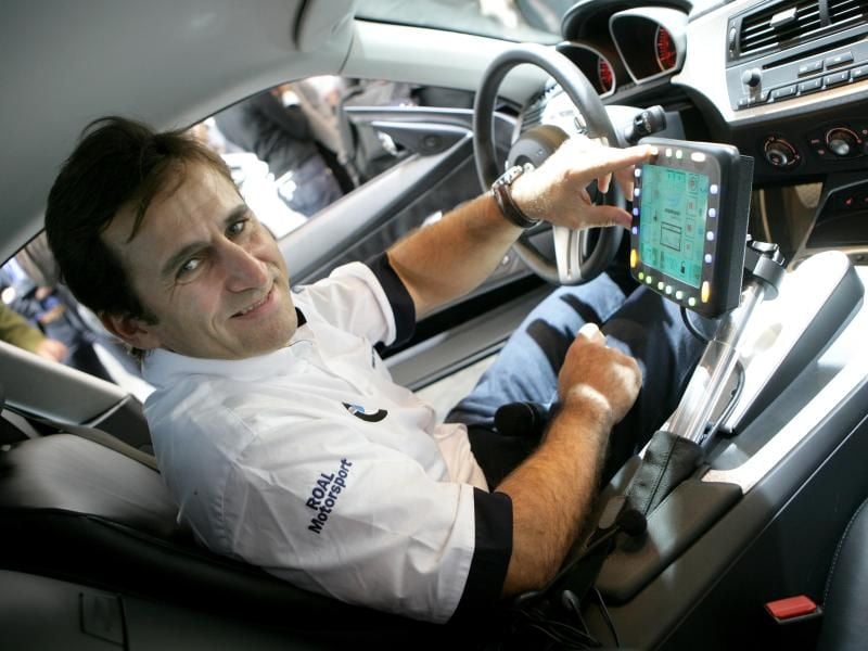 Alessandro Zanardi wurde am 24. Juli ins Krankenhaus eingeliefert. Foto: Rolf Vennenbernd/dpa