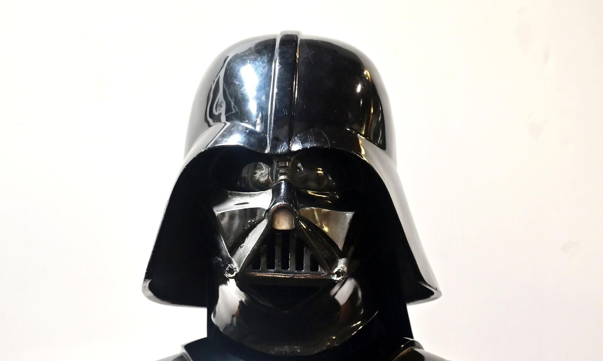 Der Darth-Vader-Helm wird in LA versteigert.