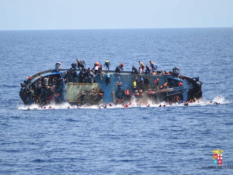 Die Zahl der Flüchtlinge, die die Überfahrt von Nordafika wagen, ist deutlich höher als die in der Ägäis. Foto: Italian Navy/Archiv