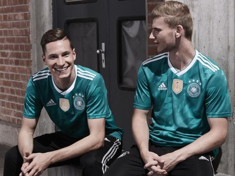 Bei der Fußball-WM 2018 tritt die Nationalelf im neuen DFB-Auswärtstrikot auf den Platz. Foto: adidas