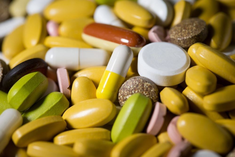 Das Pharmaunternehmen Puren ruft einige Fertigarzneimittel zurück. Darunter ist das Medikament Ibuprofen.