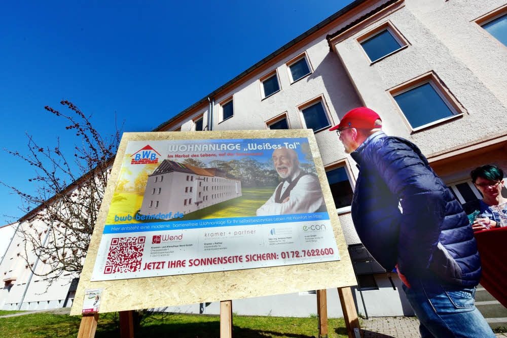 Auf das Haus kommt eine Terrasse.
