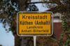 Das Ortsschild von Köthen: In der Kreisstadt ist es in der Nacht zu einem tödlichen Streit gekommen.