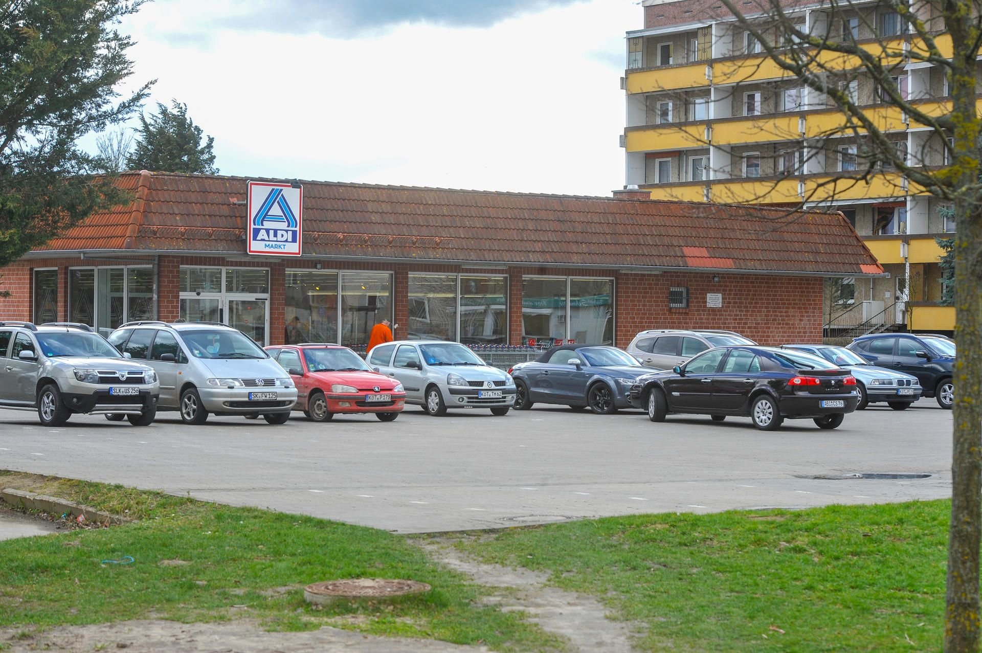 Der Aldi-Markt in Aken hat bereits am 7. April geschlossen.