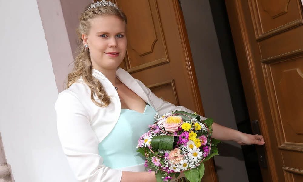 Larissa Soyke freut sich auf ihr neues Amt als Maikönigin in Roßla.