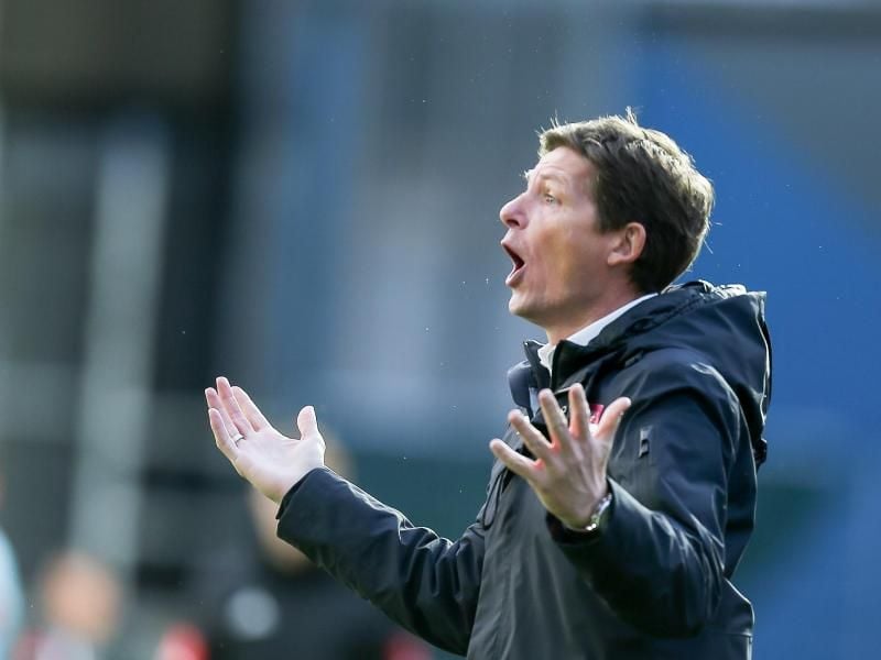 Nach Medienberichten soll Oliver Glasner Trainer beim VfL Wolfsburg werden. Foto: Expa/Roland Hackl/APA/dpa