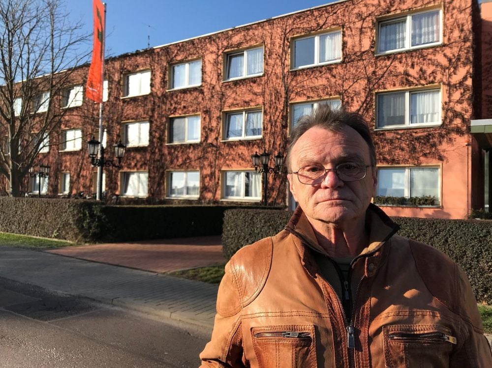 Norbert Postler hat als junger Polizeioffizier 1990 den Einsatz geleitet, als die Stasi-Zentrale durchsucht wurde. Heute ist hier ein Pflegeheim.