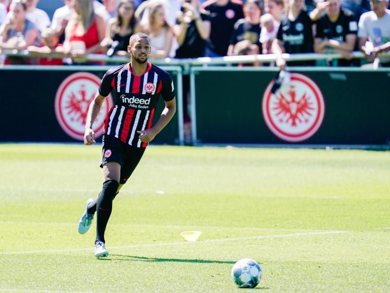 Djibril Sow fällt länger aus. Foto: Uwe Anspach