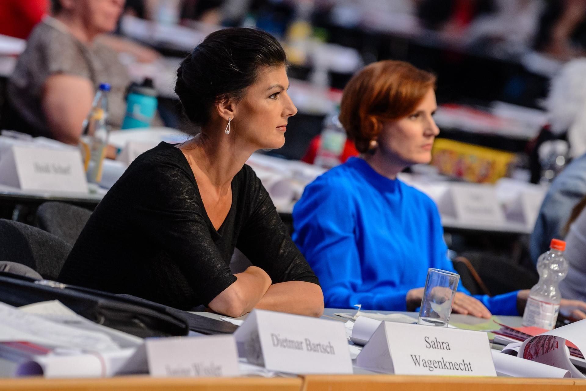 Sahra Wagenknecht und Katja Kipping von der Linkspartei.