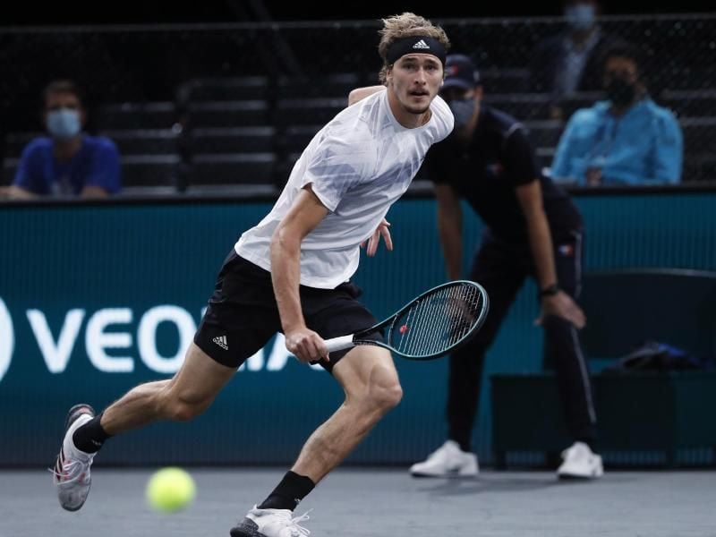 Alexander Zverev hat sich gegen Rafael Nadal im Halbfinale mit 6:4 und 7:5 durchgesetzt. Foto: Thibault Camus/AP/dpa