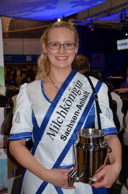 Nancy Hunka ist die erste Milchkönigin Sachsen-Anhalts.