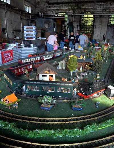 Magnet Modellbahn