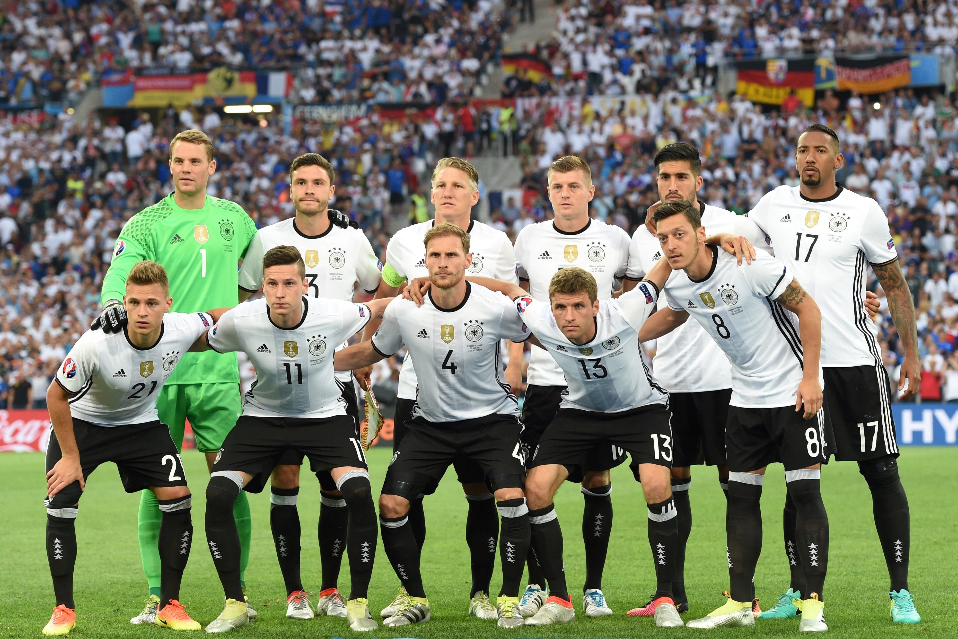 Das Mannschaftsfoto des DFB-Teams vor dem Halbfinale gegen Frankreich.
