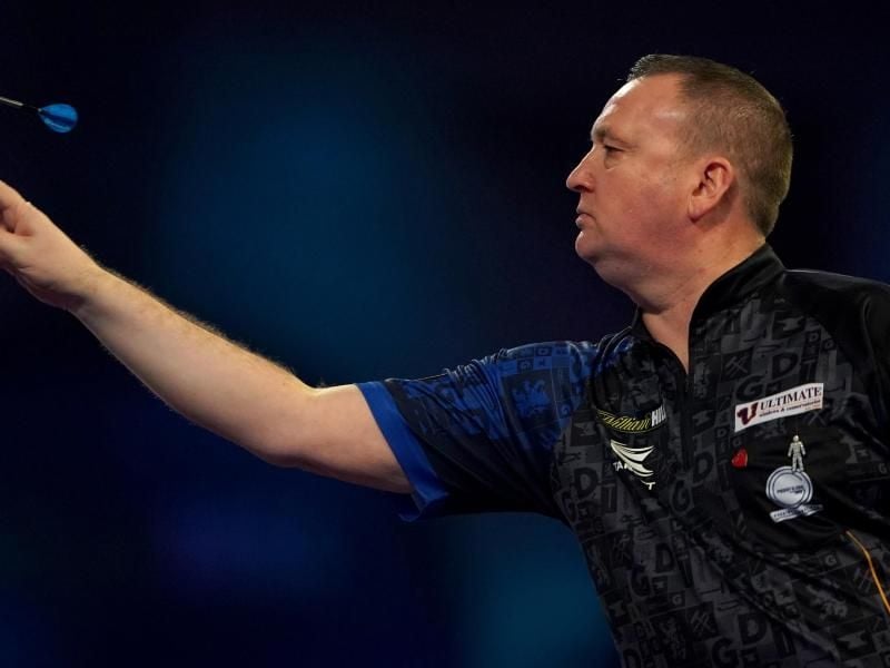 Gewann erstmals die Premier League der Darts-Profis: Glen Durrant. Foto: Tess Derry/PA Wire/dpa