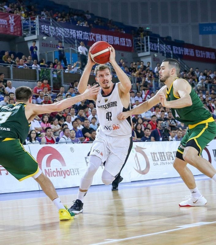 Gegen Australien tankte Andreas Obst (M.) mit dem deutschen Team Selbstvertrauen.