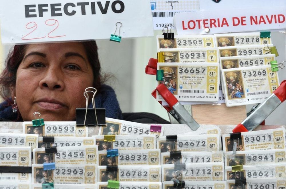 Eine Los-Verkäuferin in Madrid