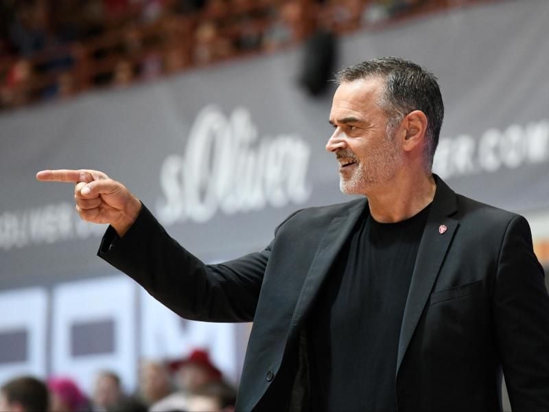 Traut den deutschen Basketballern bei der WM viel zu: Der ehemalige Bundestrainer Dirk Bauermann. Foto (Archiv): Hans-Martin Issler Foto: Hans-Martin Issler