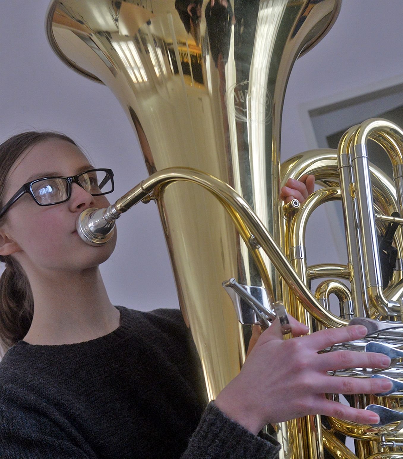 Alice Neumann hat beim Regionalausscheid des Wettbewerbs „Jugend musiziert“ den ersten Preis mit der Tuba gewonnen.