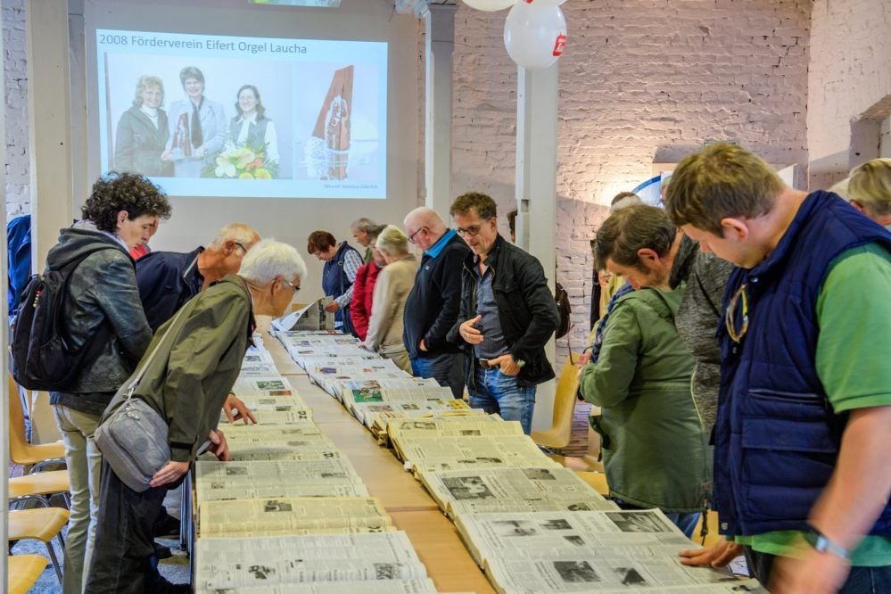 Wie war das einst in der Region Naumburg-Nebra? Beim Tag der offenen Tür von Tageblatt/MZ kann in alten Zeitungsbänden geschmökert werden.
