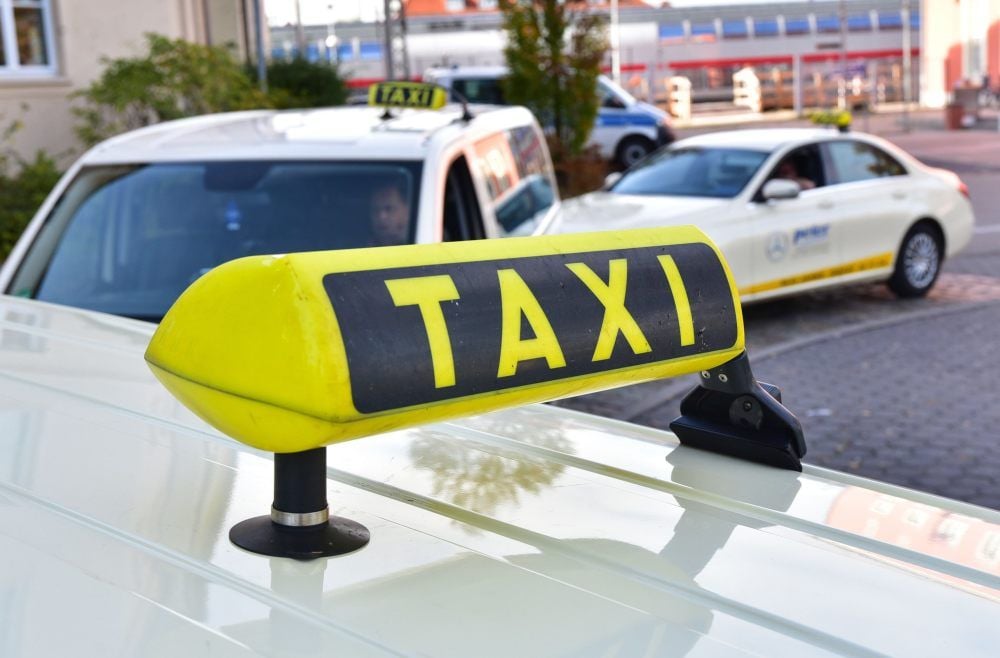 Hallo Taxi, bitte kommen! Manchmal wird dieser Ruf nicht erhört.
