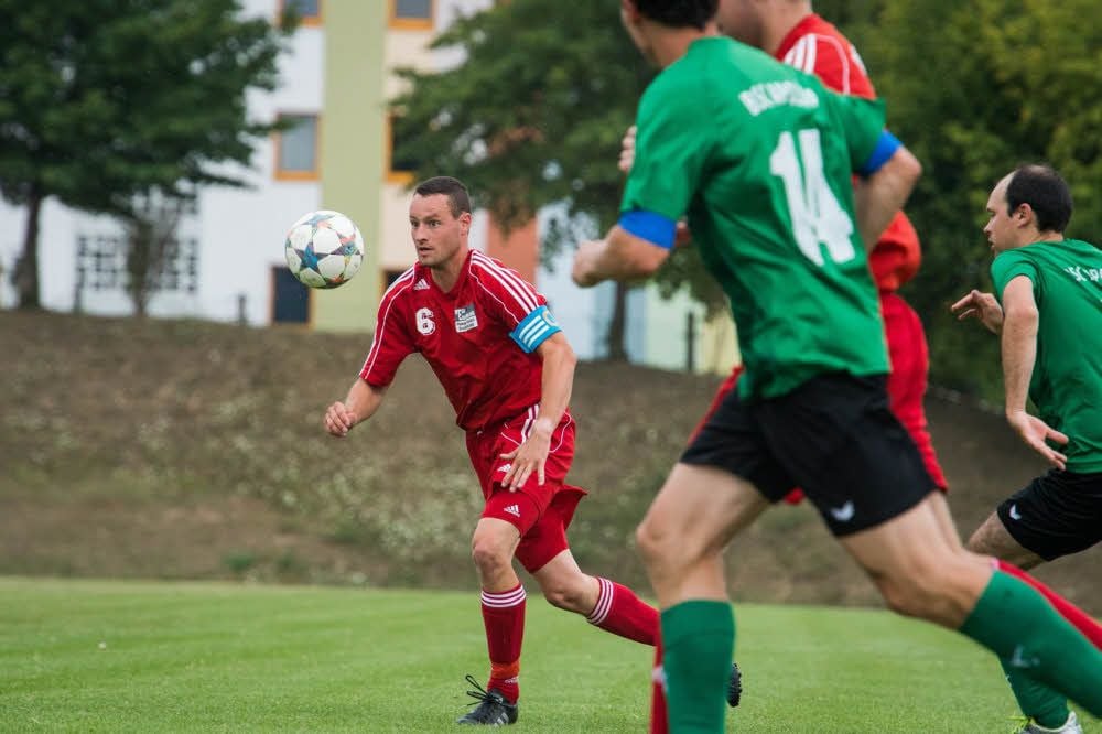 Mario Bothe verkürzte für Laucha gegen Mücheln zum 2:3-Endstand.