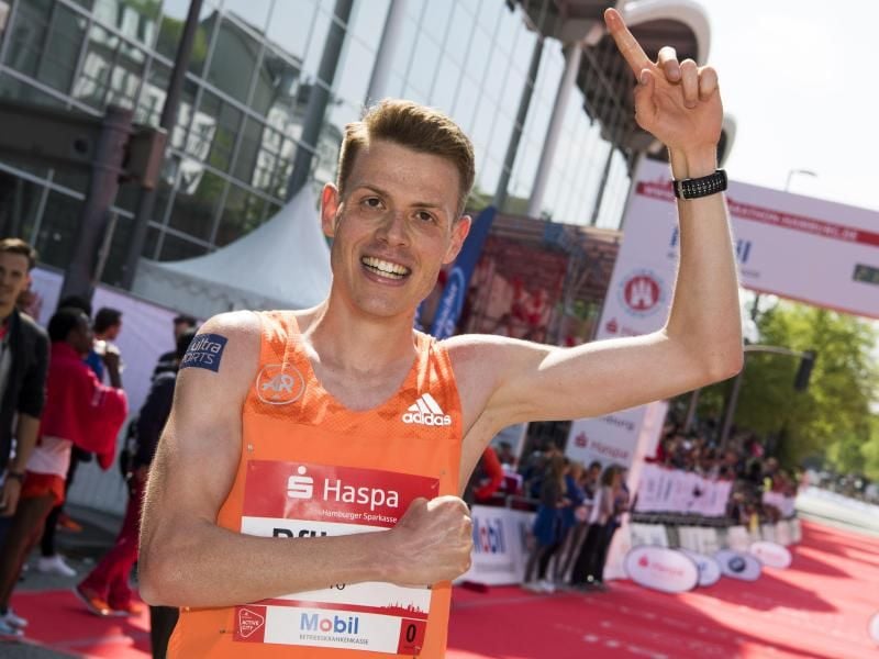 Marathonläufer Philipp Pflieger freut sich über seine EM-Norm. Foto: Malte Christians
