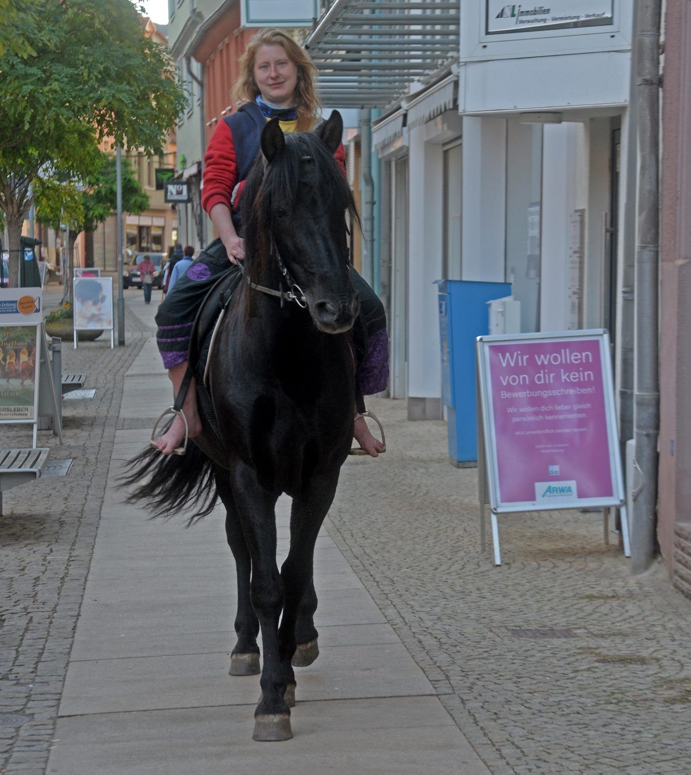 Svenja Minor auf dem Pferd in Aschersleben