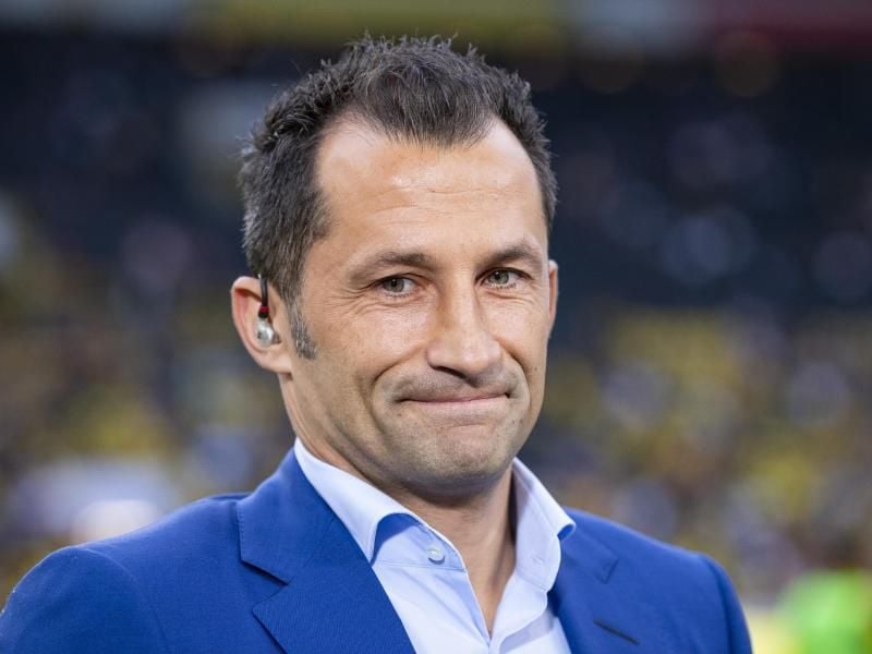 Bayern-Sportdirektor Hasan Salihamidzic will auf dem Transfermarkt Ruhe bewahren. Foto: Guido Kirchner