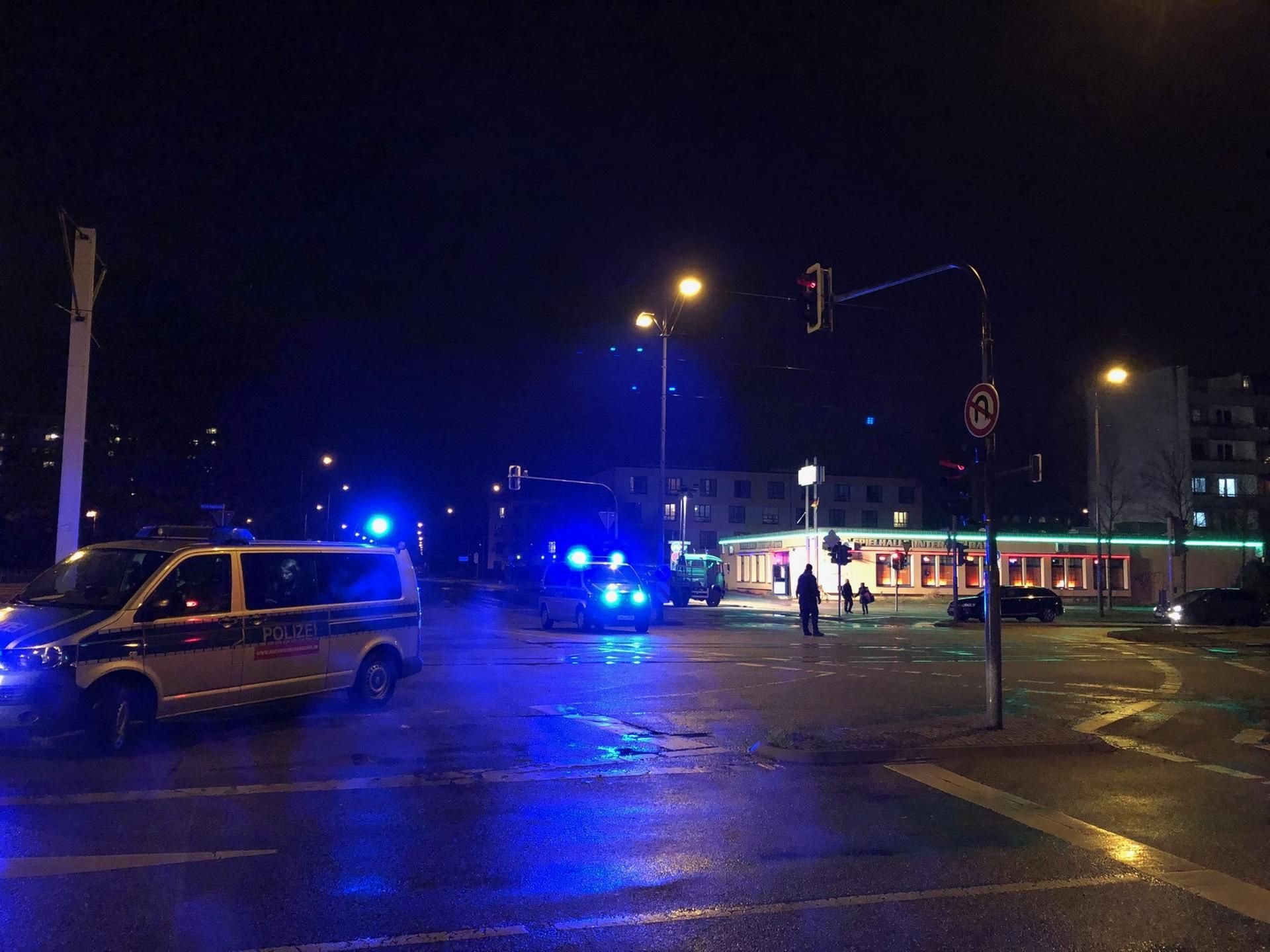 Razzia in Halle-Neustadt.