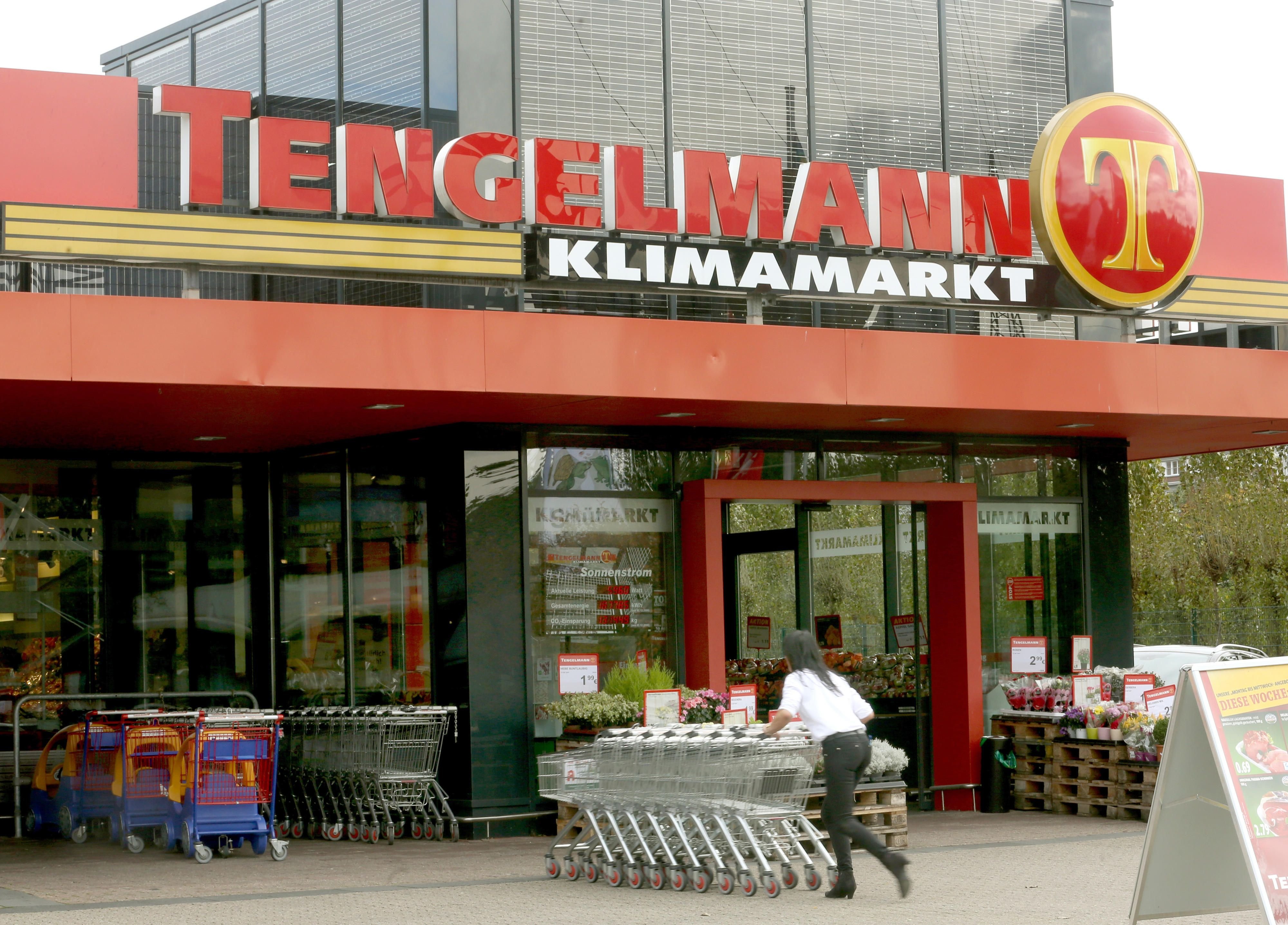 Das Foto zeigt eine Tengelmann-Filiale in Mülheim (Nordrhein-Westfalen) gegenüber der Firmenzentrale.