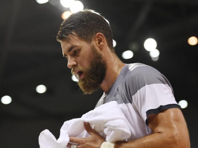 Luka Karabatic hat sich im Spiel gegen Japan am Knöchel verletzt. Foto: Marijan Murat