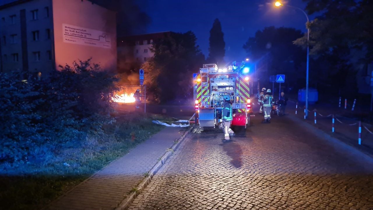 In Bad Dürrenberg musste die Feuerwehr in der Nacht zum Samstag zu einem Brand ausrücken.