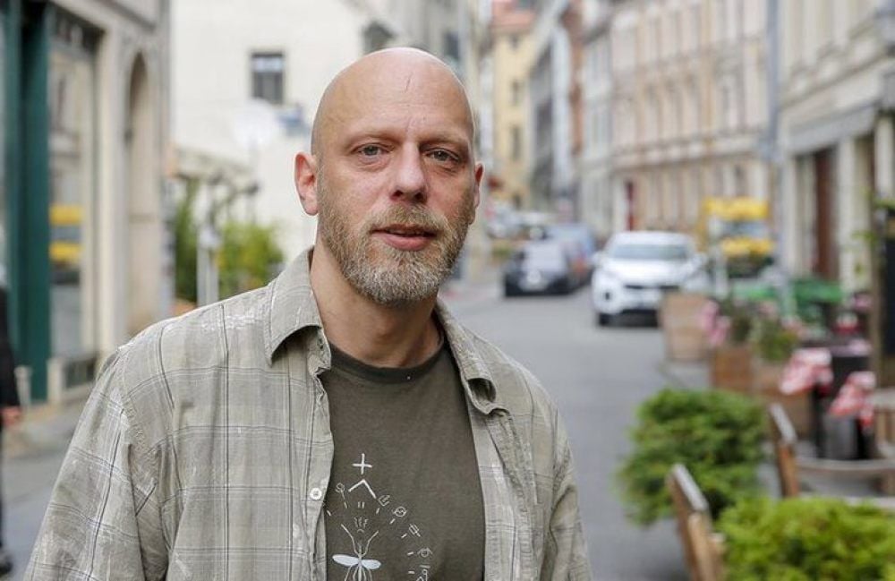 Lange erhofft: Eine Art „Best of Lesebühne“ des Schriftstellers Peter Berg gibt es nun als Buch.