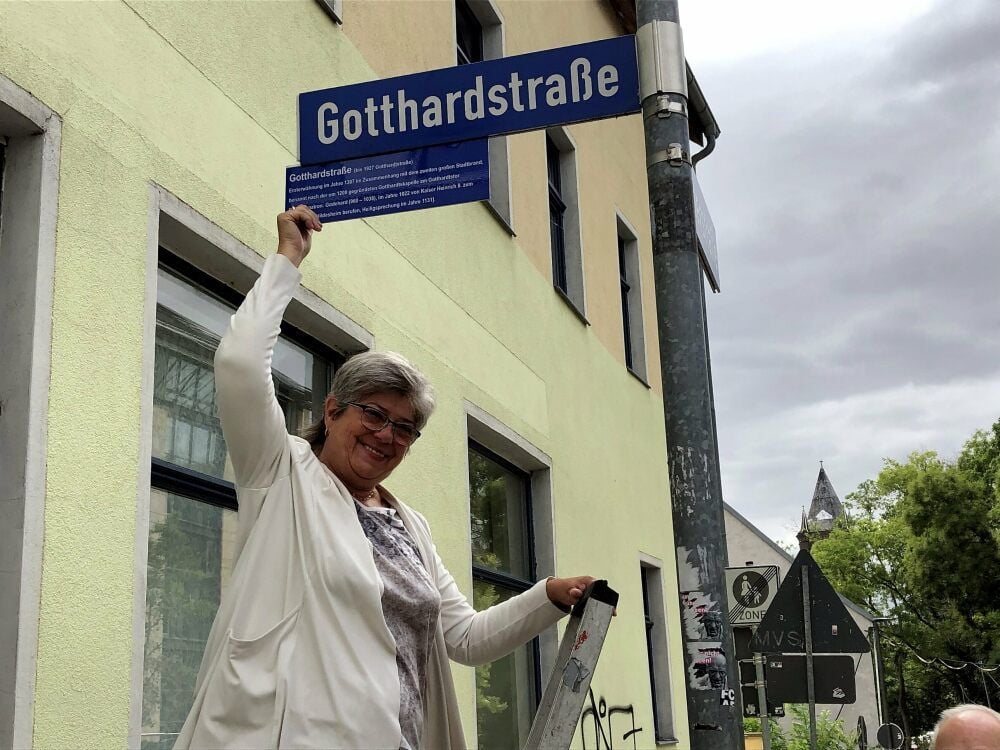 Verena Späthe spendierte zwei Erklärschilder.