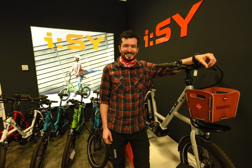 Matthias Proske von der Merseburger Radmanufaktur vertreibt die Praktischen i:sy Bikes