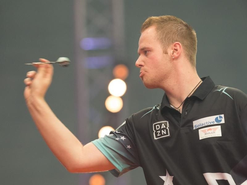 Muss bei der Darts-Team-WM Treffsicherheit beweisen: Max Hopp. Foto: Friso Gentsch