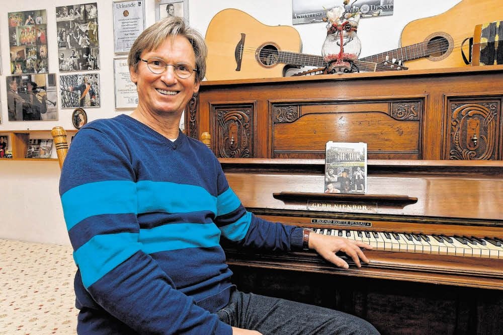 Schauspieler Karl Thiele ging 2014 in den Ruhestand und schrieb nun eine biografische Rückschau.