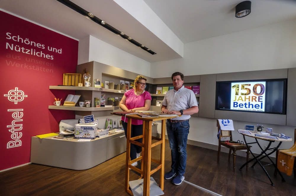 Professionelle Mitstreiter wünschen sich Stephan Zöllner und Ulrike Grunwald von der Wittenberger „Bethel“-Begegnungsstätte bei der Schließung von „Versorgungslücken“ im Pflegebereich.