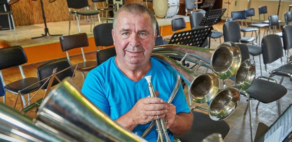 Karl-Heinz Gelbke ist der musikalische Leiter der Zickeritzer Schalmeien-Kapelle und freut sich auf Samstag.